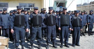 مقتل ضابط وإصابة 4 فى هجوم انتحارى بمقر شرطة هلمند بأفغانستان