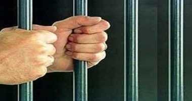 تجديد حبس عاطل 15 يوما بتهمة الاتجار فى المخدرات بسوهاج