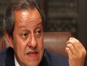 وزير الصناعة يقرر فرض رسوم حماية الحديد المستورد بواقع 290 جنيها للطن.. ويؤكد: إجراء ضرورى لحماية الصناعة الوطنية.. إبلاغ منظمة التجارة العالمية بالقرار.. والصناع يجتمعون غدا لدراسة تأثيراته